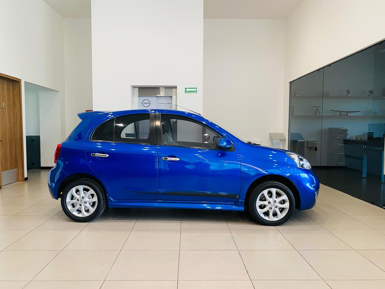 2018 Nissan MARCH 5 PTS HB ADVANCE Y DUO TM5 AAC VE BA ABS CD RA-15