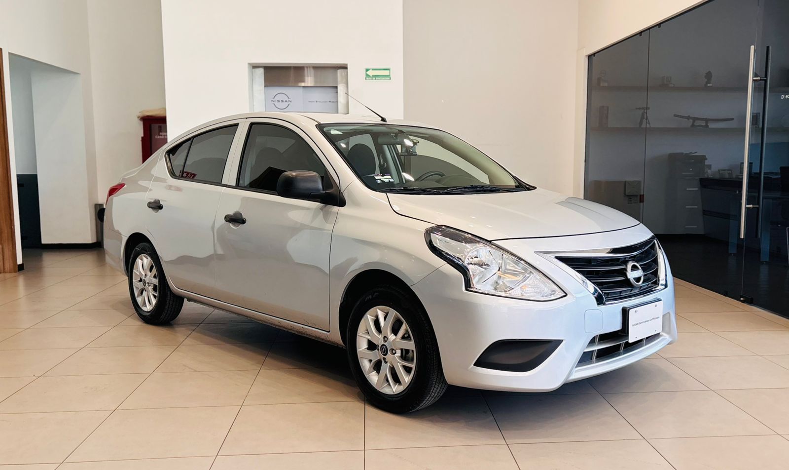 2024 Nissan V-DRIVE 4P L41.6 MAN AUDIO