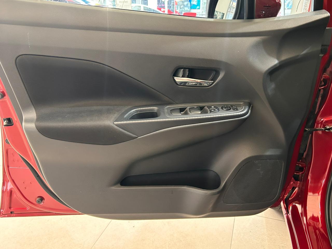 2023 Nissan VERSA 4P ADVANCE L41.6 MAN