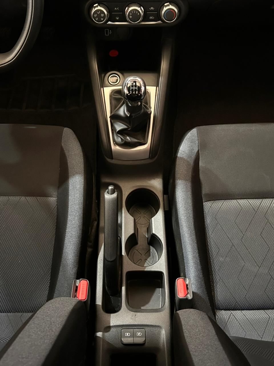 2023 Nissan VERSA 4P ADVANCE L41.6 MAN