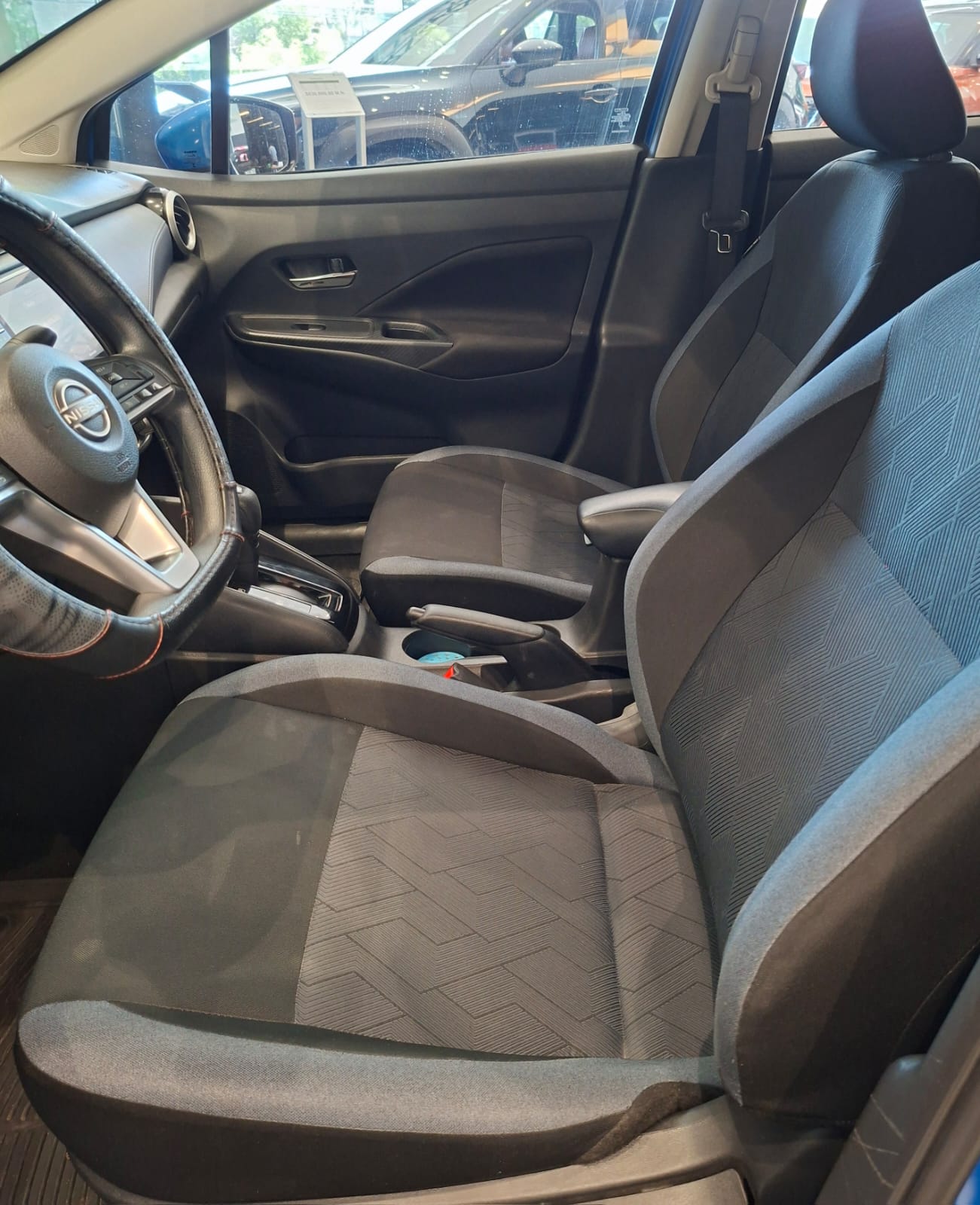 2023 Nissan VERSA 4P ADVANCE L41.6 AUT