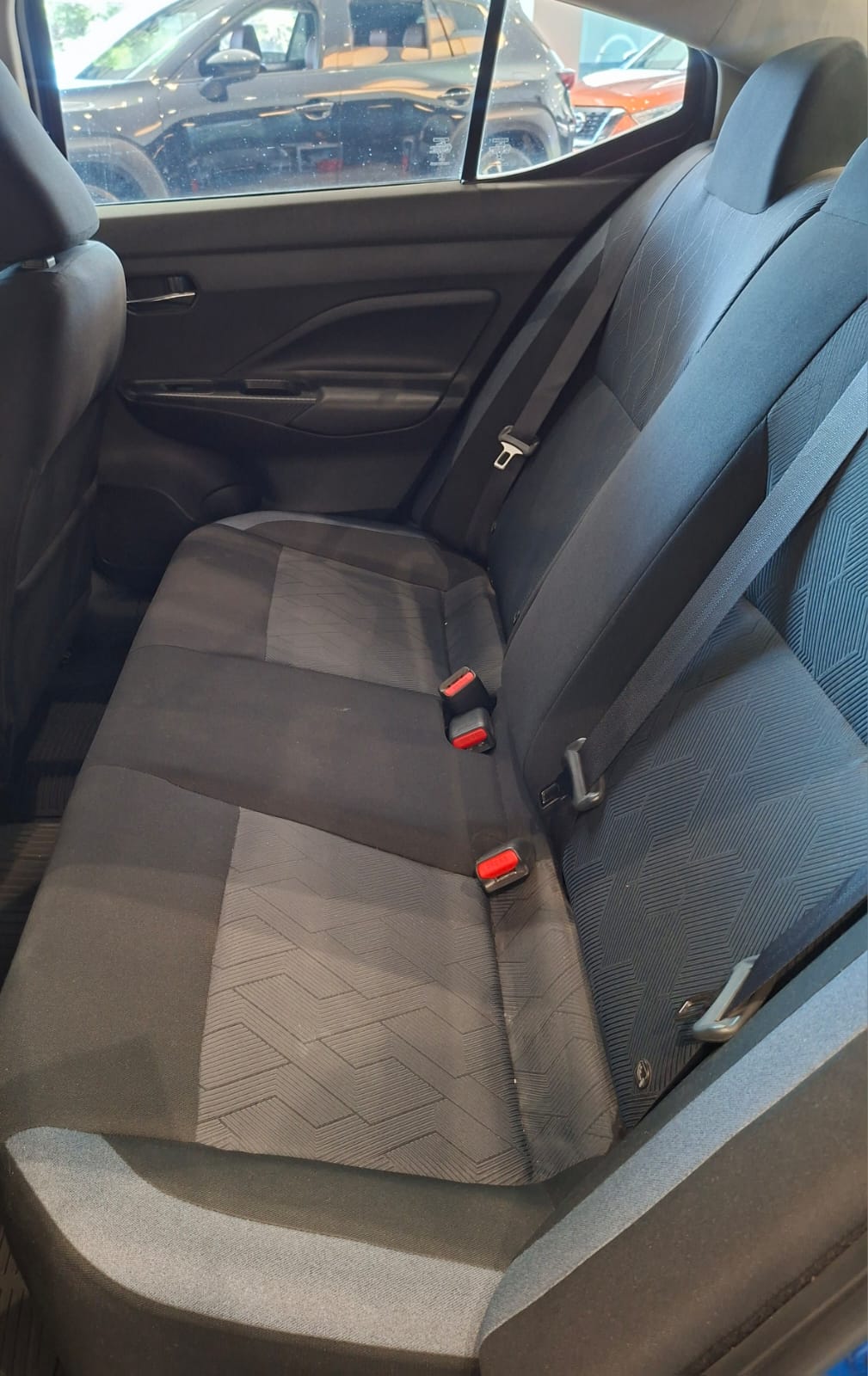 2023 Nissan VERSA 4P ADVANCE L41.6 AUT
