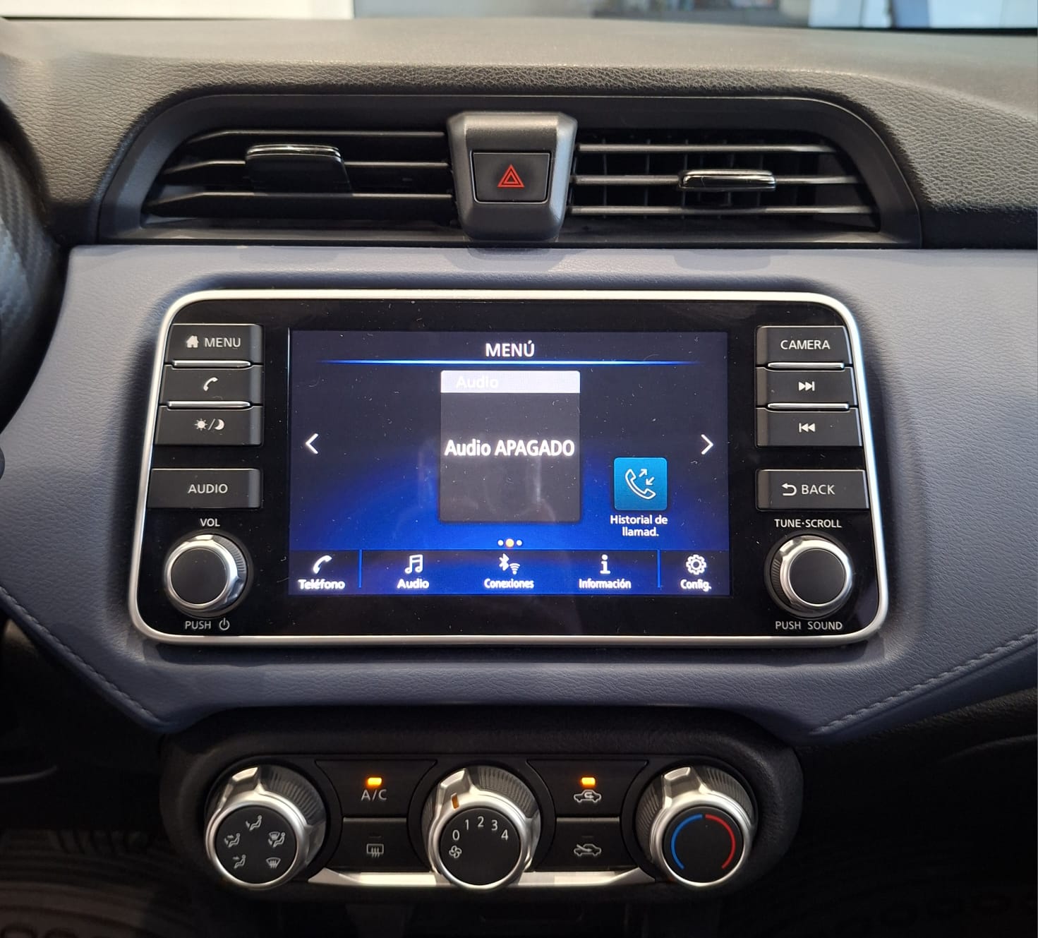 2023 Nissan VERSA 4P ADVANCE L41.6 AUT