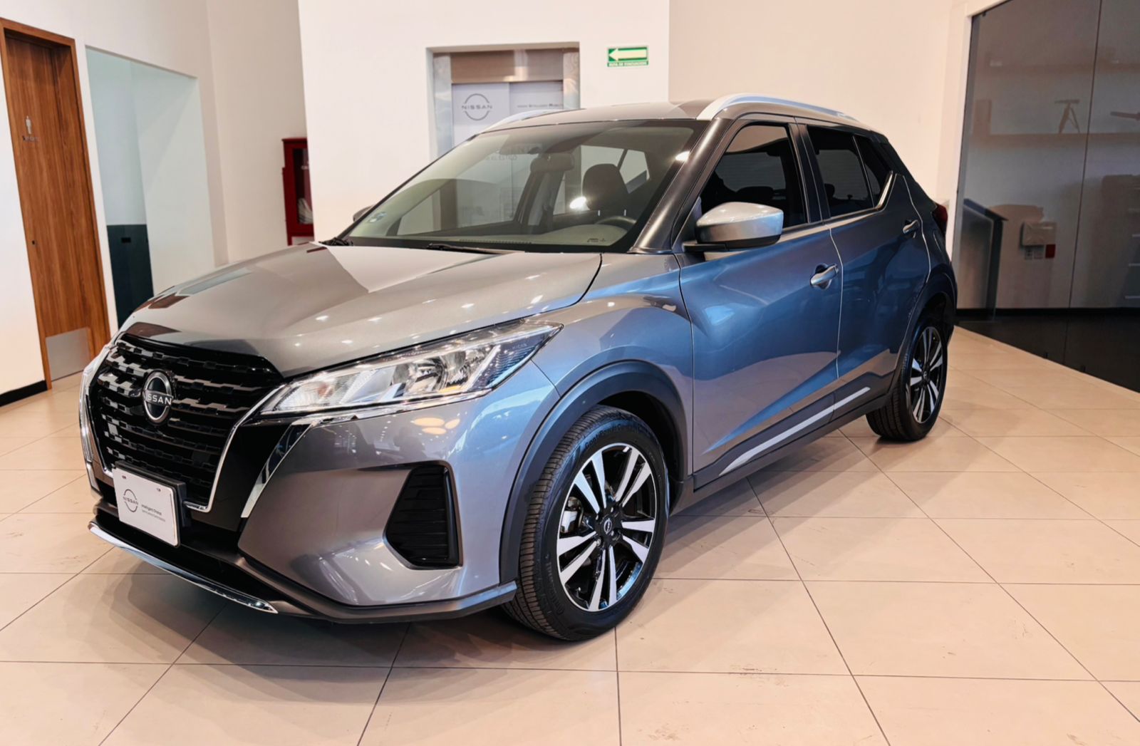 2023 Nissan KICKS 5 PTS ADVANCE 16L TA AAC VE RA-16