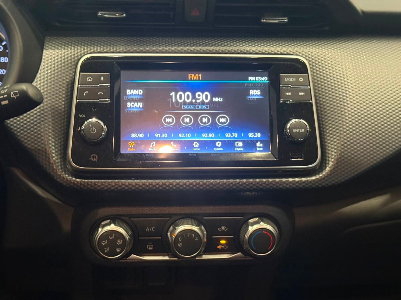 2025 Nissan KICKS 5P PLAY ADVANCE L41.6 AUT