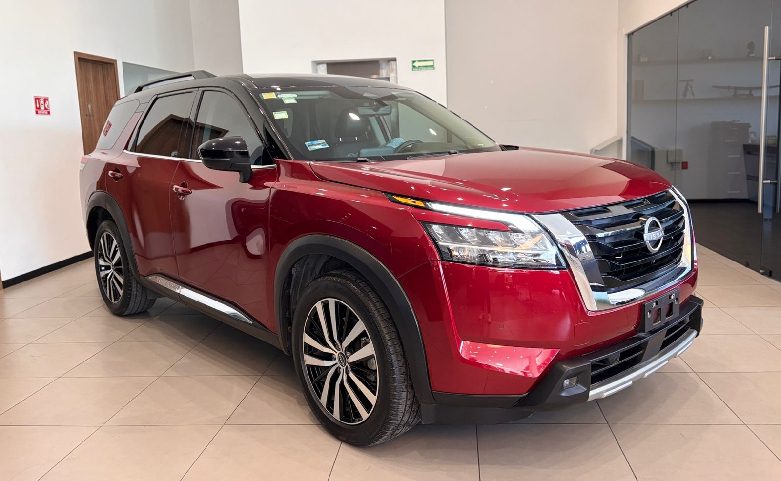 2023 Nissan PATHFINDER 5P PLATINUM V63.5 AUT