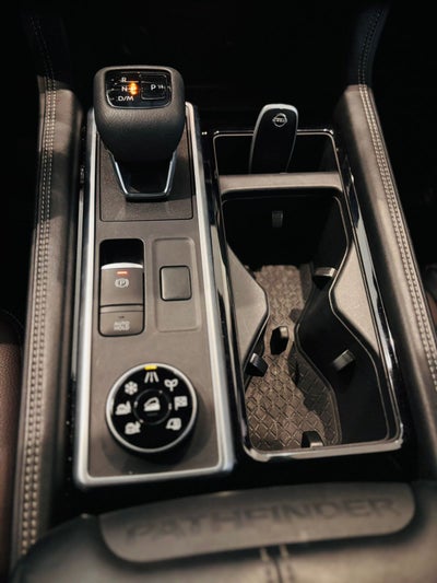 2023 Nissan PATHFINDER 5P PLATINUM V63.5 AUT
