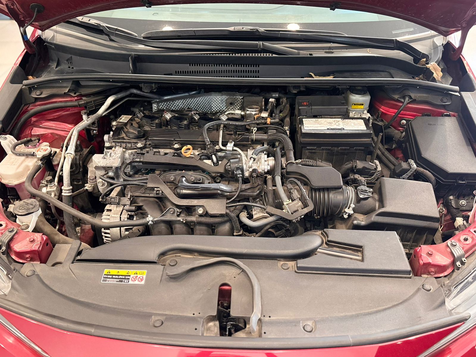 2023 Toyota COROLLA 4P XLE L41.8 AUT