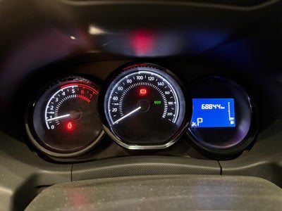 2018 RENAULT DUSTER 5 PTS ZEN TA AAC VE DEL MP3 R-16
