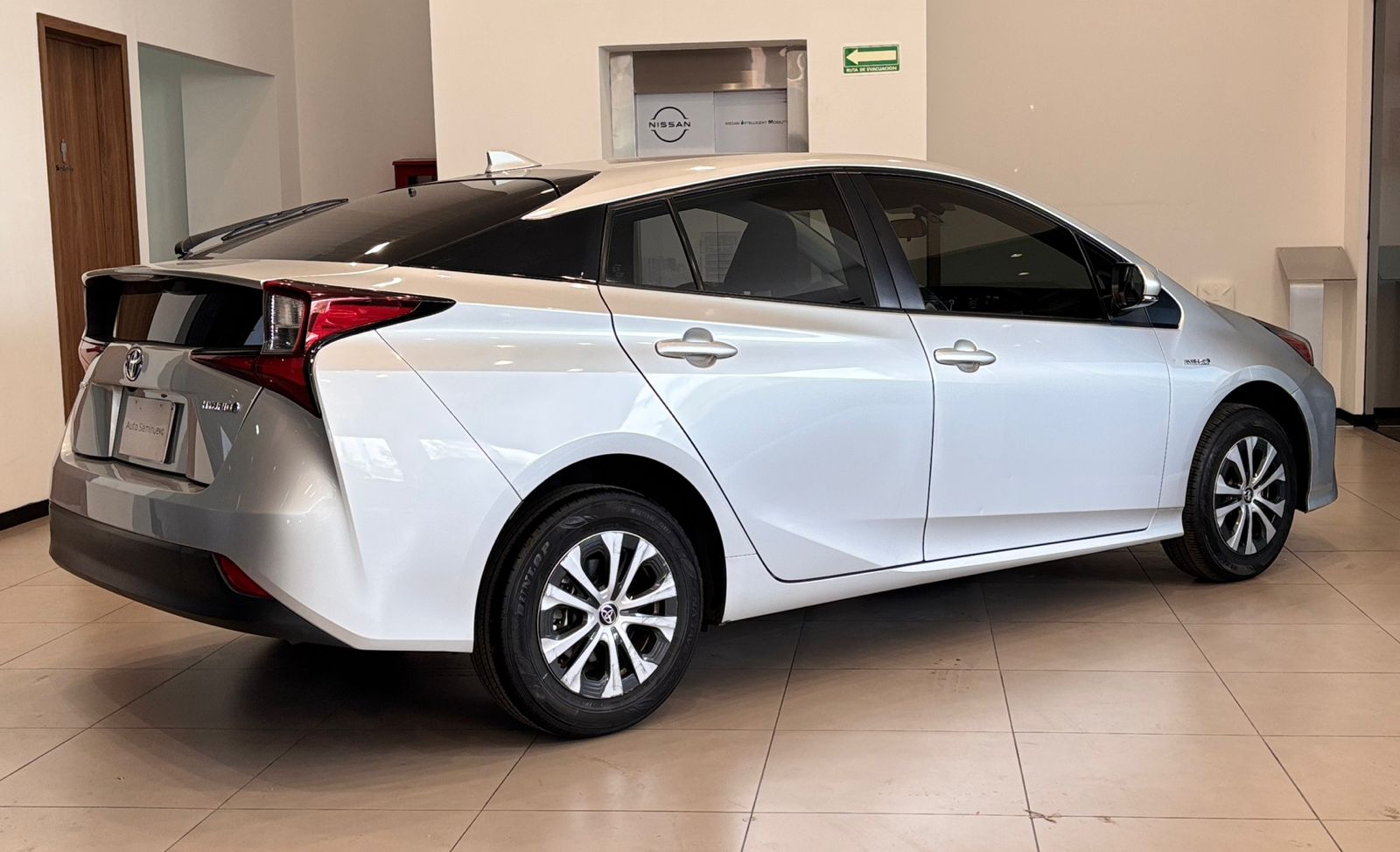 2020 Toyota PRIUS 5 PTS BASE HIBRIDO TA
