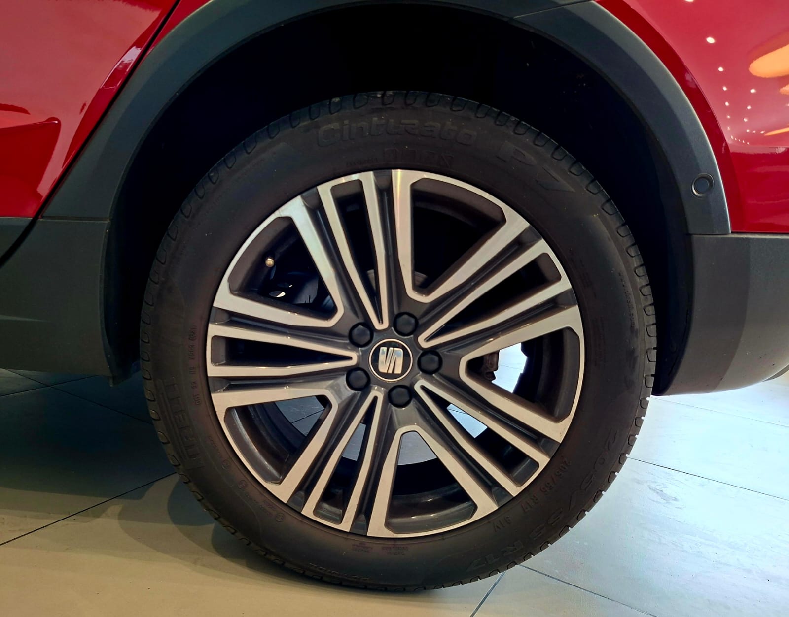 2021 SEAT ARONA 5 PTS XCELLENCE 16L CLIMATRONIC CAMARA REVERSA F LED RA-17